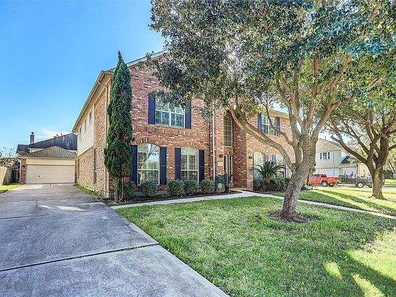 2nd image of 21827 Treemont Hollow Ct