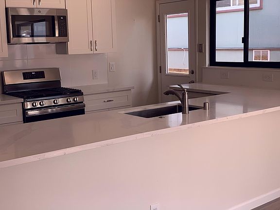 4th image of 243 B St