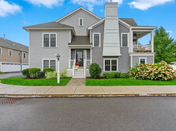 79 Sunflower Way, Plymouth, MA 02360