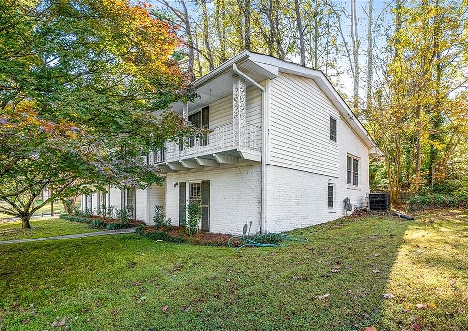 1st image of 3494 Dale Ln SW