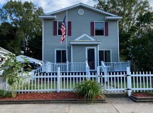324 Burt St SE, Wyoming, MI 49548