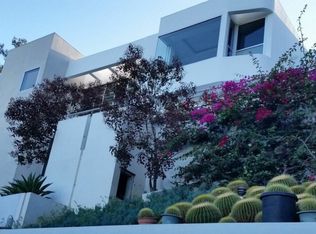 650 Sarbonne Rd, Los Angeles, CA 90077