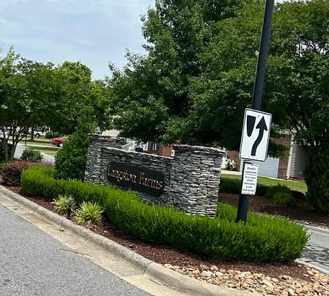 2nd image of 3509 Langston Blvd