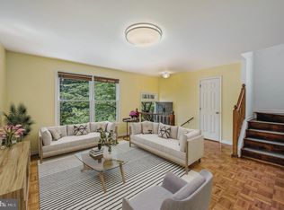 322 Bradford Ave, Downingtown, PA 19335