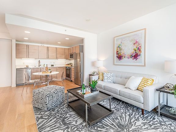 5th image of 1160 Mission St Unit 1812