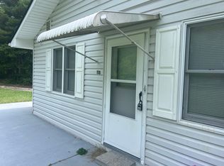 118 L R Smith Ave, Hendersonville, NC 28792