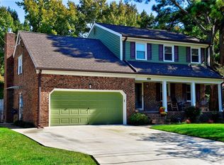 536 Sterling Rd, Virginia Beach, VA 23464