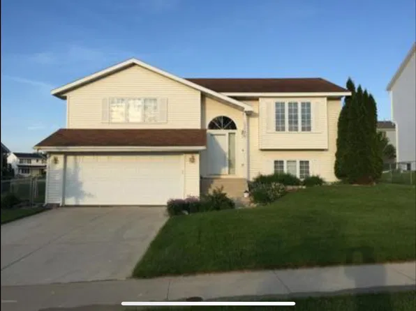 5316 52nd Ave NW, Rochester, MN 55901