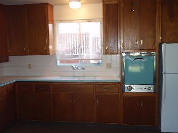4th image of 1934 Country Club Blvd APT 1