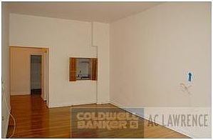 3rd image of 135 E 62nd St