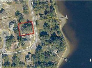 1169 Cove Pointe Dr, Panama City, FL 32401