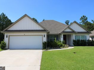 28 Redington Dr, Brunswick, GA 31523