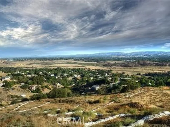 480 Thompson Ave, Chatsworth, CA 91311