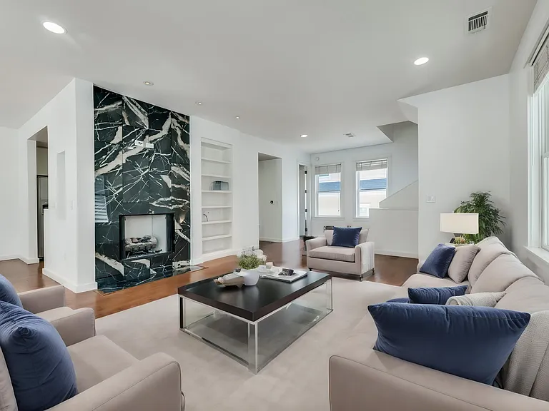 2608 Thomas Ave #3 — Photo 21