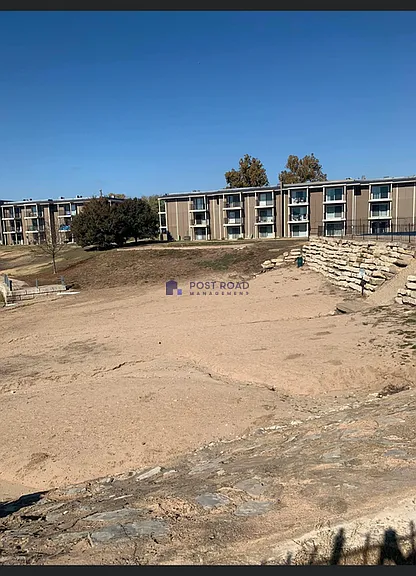 535 W 27th St S #301 — Photo 16