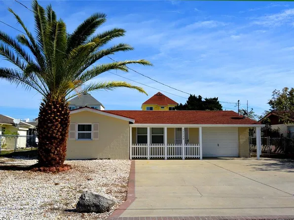 13738 Melanie Ave, Hudson, FL 34667