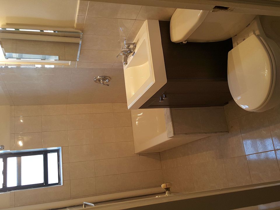2nd image of 3417 34th St APT 4