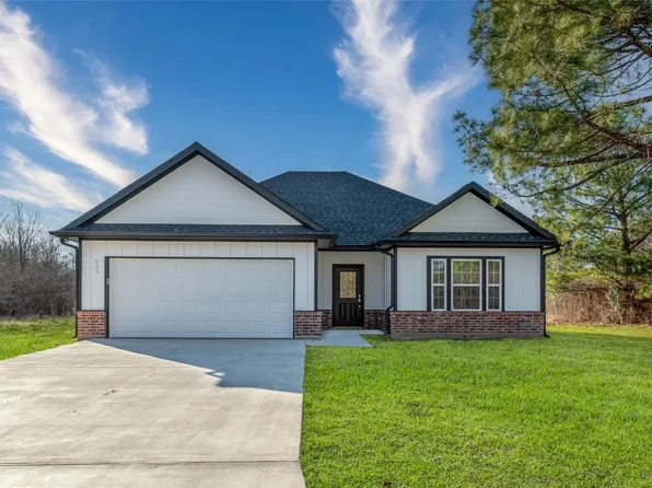 805 Tahiti Ln, Tool, TX 75143