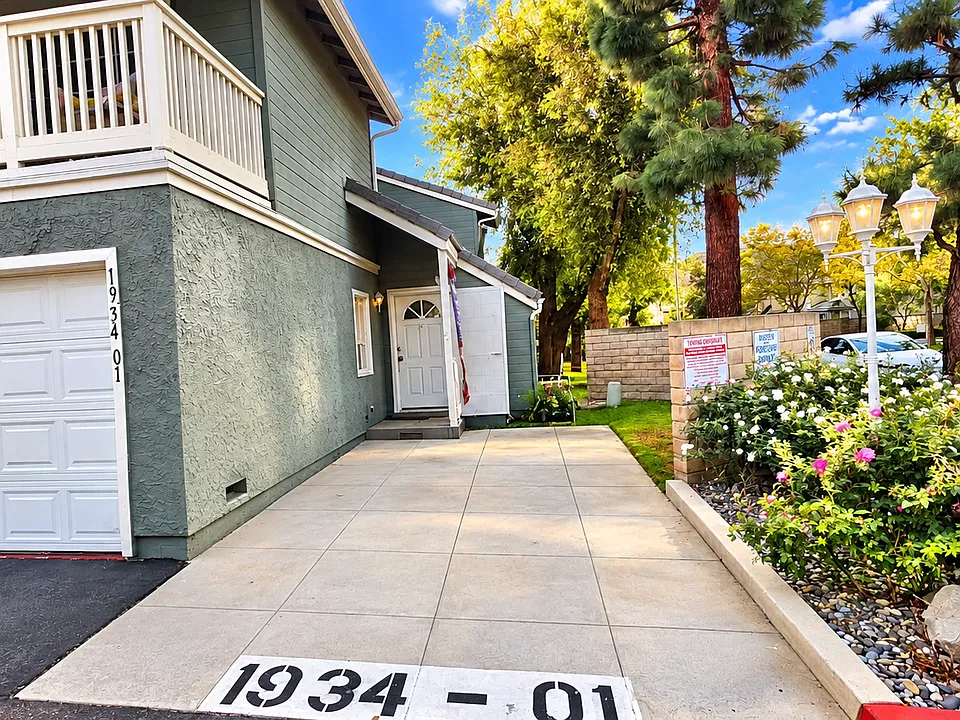 1934 Rory Ln #1