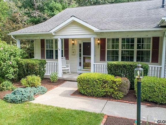 4th image of 25 Kara Ln