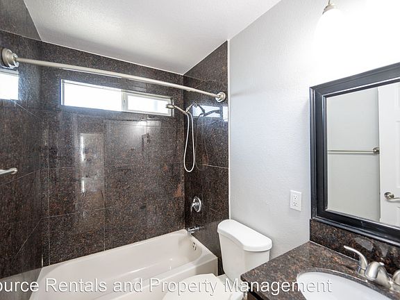 3rd image of 6753 N Elman St #10553135