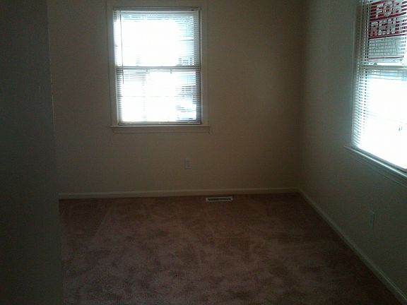 5th image of 388 Deputy Ln Unit A