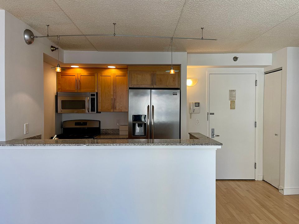 1st image of 53 Boerum Pl APT 8H