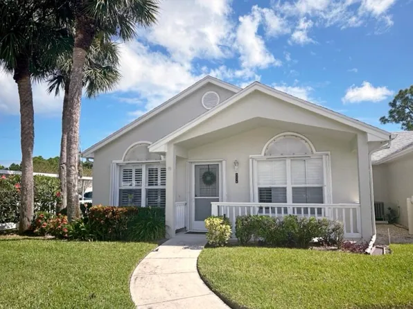 1176 NW Lombardy Drive, Port St Lucie, FL 34986