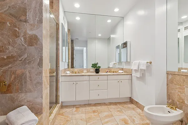 Rented by Corcoran | media 9