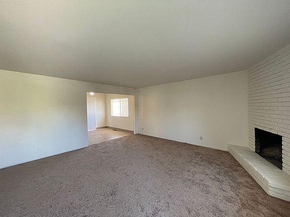 2nd image of 3949 Starview Dr APT 1