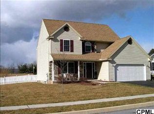 25 Mackenzie Ln, Etters, PA 17319