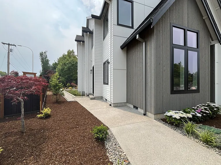 17402 NW Lonerock Dr — Photo 53
