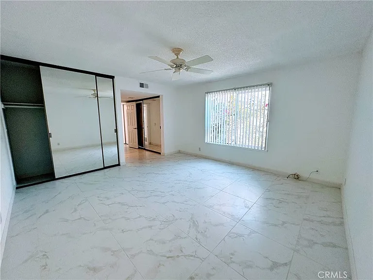 11 Pebblewood — Photo 14