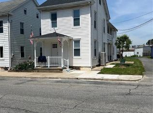121 S Chestnut St, Fleetwood, PA