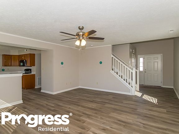 5th image of 1838 Silverton Dr