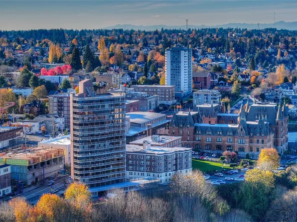1 N Stadium Way #3, Tacoma, WA 98403