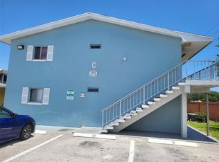 1501 Crescent Cir APT C17, Lake Park, FL 33403