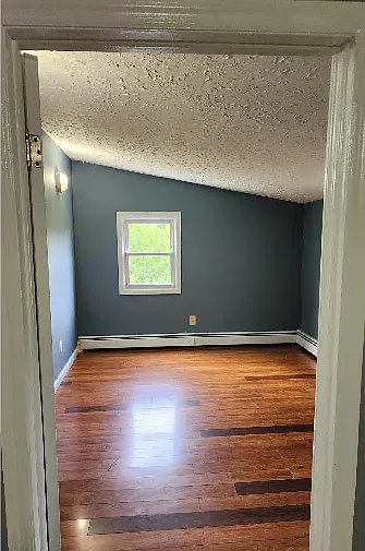 3 bed, $2,200 — Photo 4