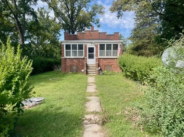 3369 E 2059th Rd, Wedron, IL 60557