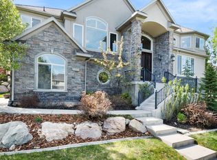 2354 E Autumn Ridge Dr, Sandy, UT 84092