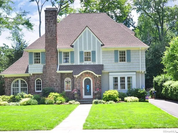 27 Birch Road, West Hartford, CT 06119