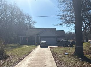 7097 White Rd, Muskegon, MI 49442