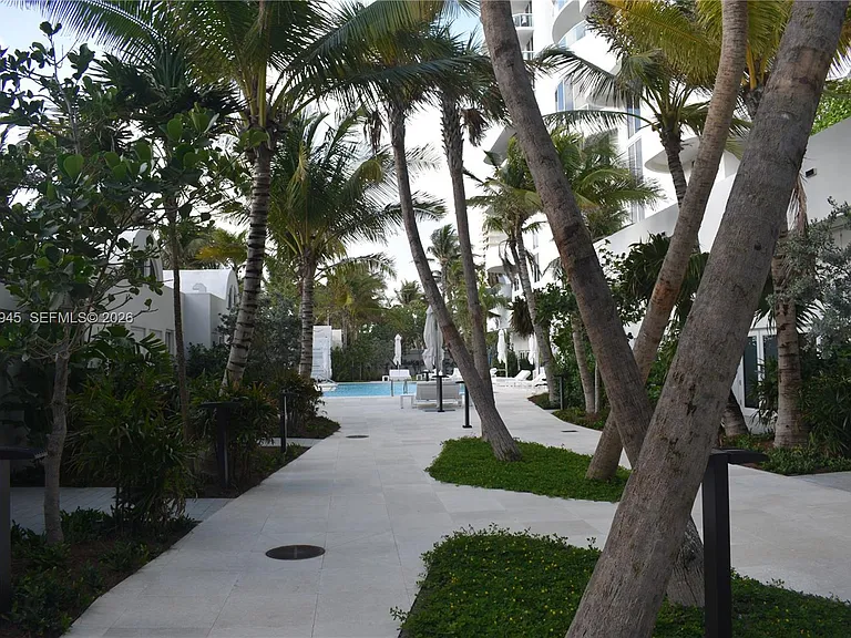 6365 Collins Ave #3804 — Photo 32