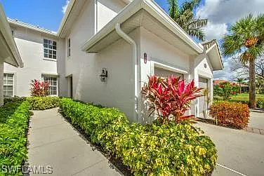 2 bed, 2.0 bath, 1629 sqft, $3,900 — Photo 3