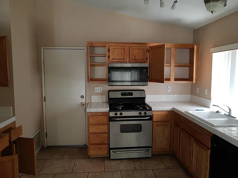 80308 Moonshadow Dr — Photo 11