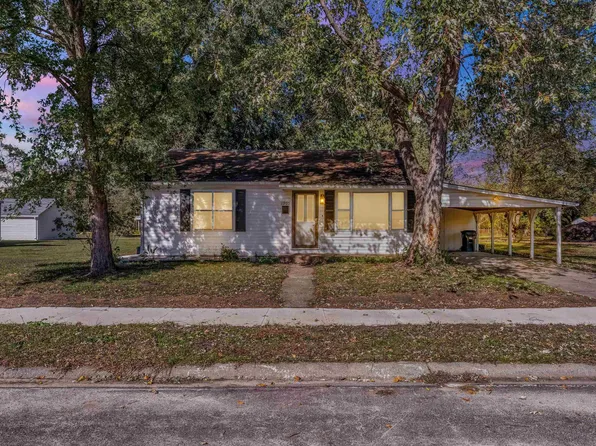 1905 E 6th St, Sedalia, MO 65301