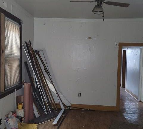 3rd image of 10036 S Avenue M
