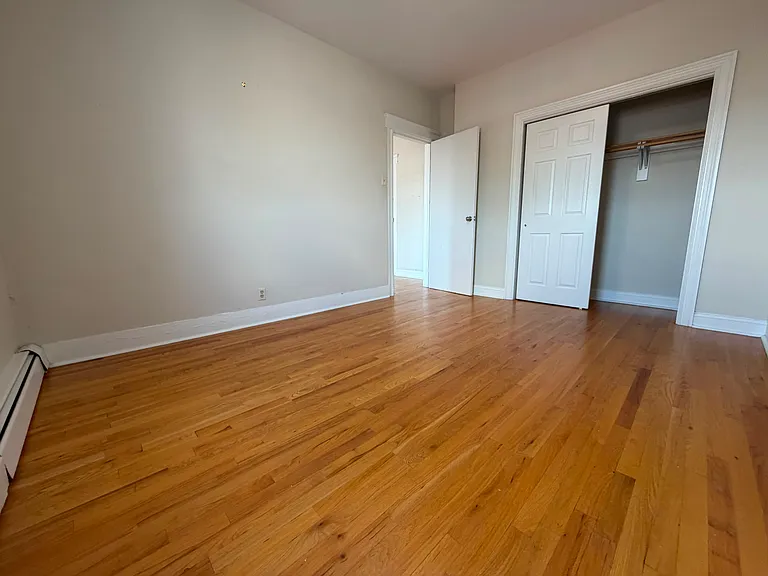 228 Ogden Ave — Photo 8