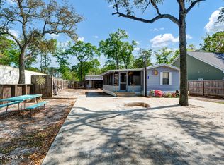 532 Dogwood Dr, Sunset Beach, NC 28468