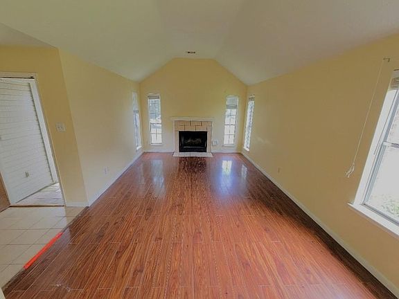2nd image of 15502 Richford Dr